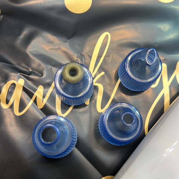 [SKINCARE] Pore Cleanser + 4 suction tips - Picture 2 of 5